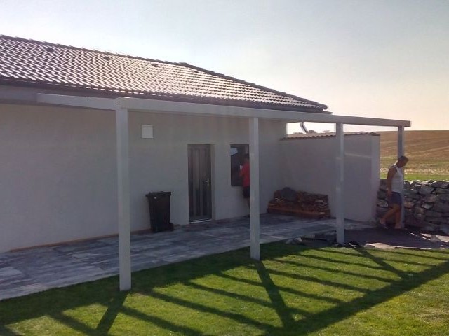 Jak využít hliníkové garážové stání i jinak