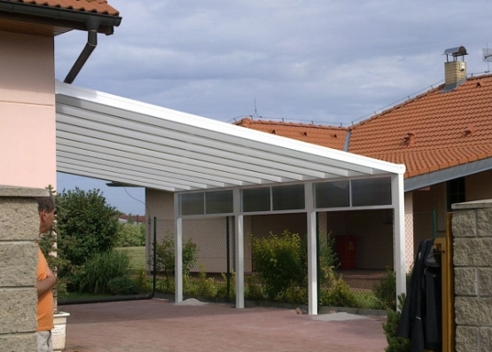 Precizně zhotovené hliníkové pergoly od Alcentrum s.r.o.
