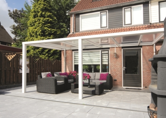 Připravte se na jaro s novou pergolou od ALcentrum