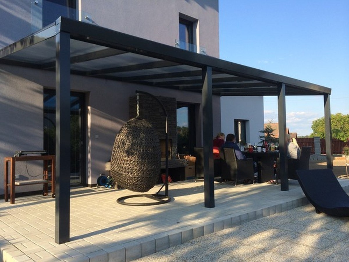 hliníková pergola posezení moderní